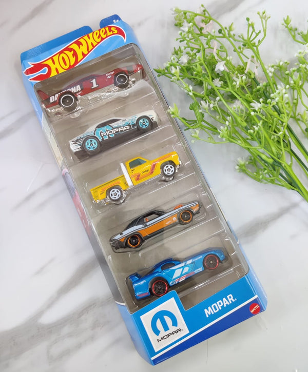 Hot Wheels Mopar Set of 5 Vehicles Exclusive Collection - No Cod Allowed On this Product - Prepaid Orders Only.