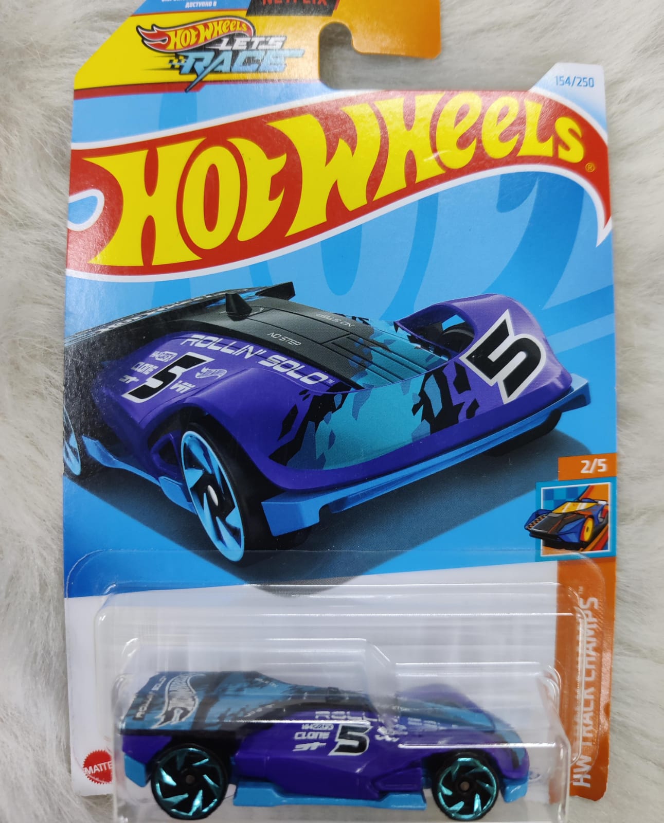 Hot Wheels Rollin Solo' Vehicle Exclusive Collection