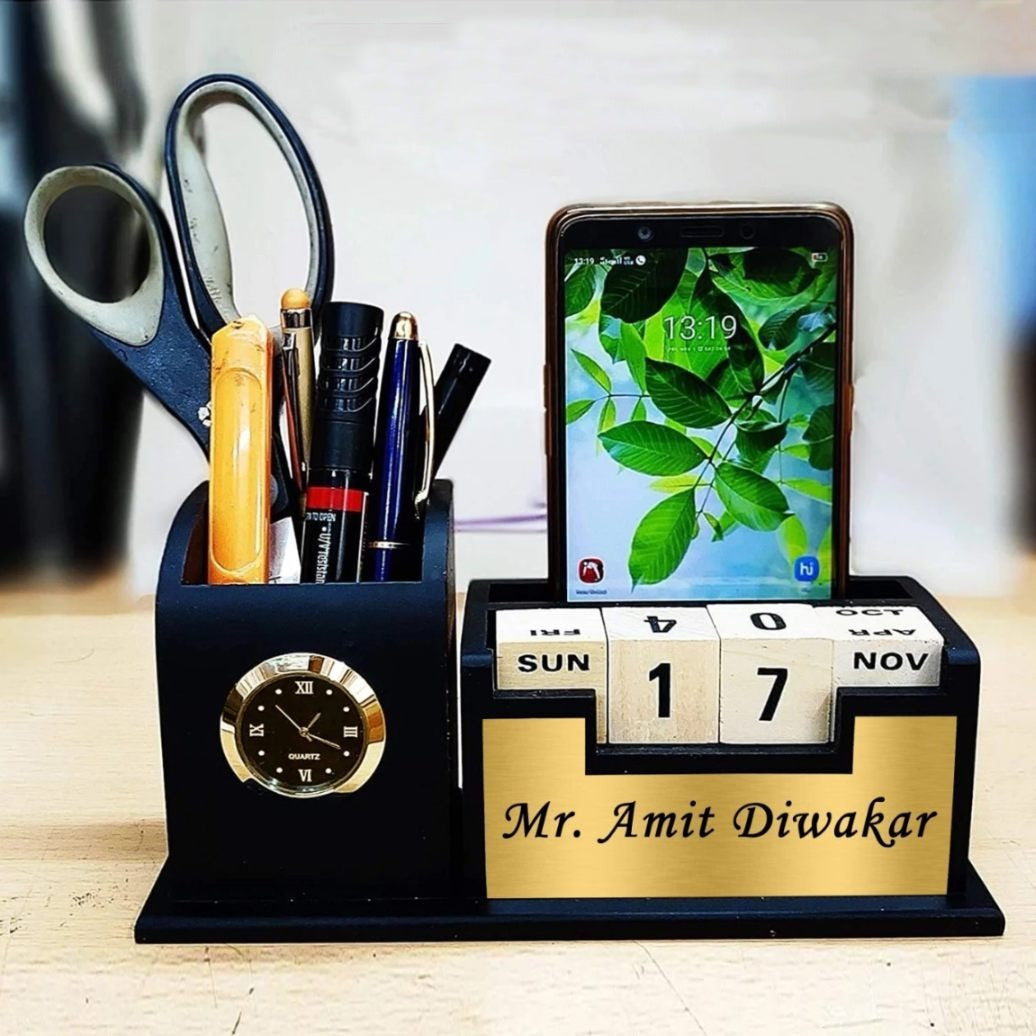 Personalised Wooden Pen Stand With Lifetime Calendar And Watch (No Cod Allowed On This Product) - Prepaid Orders Only