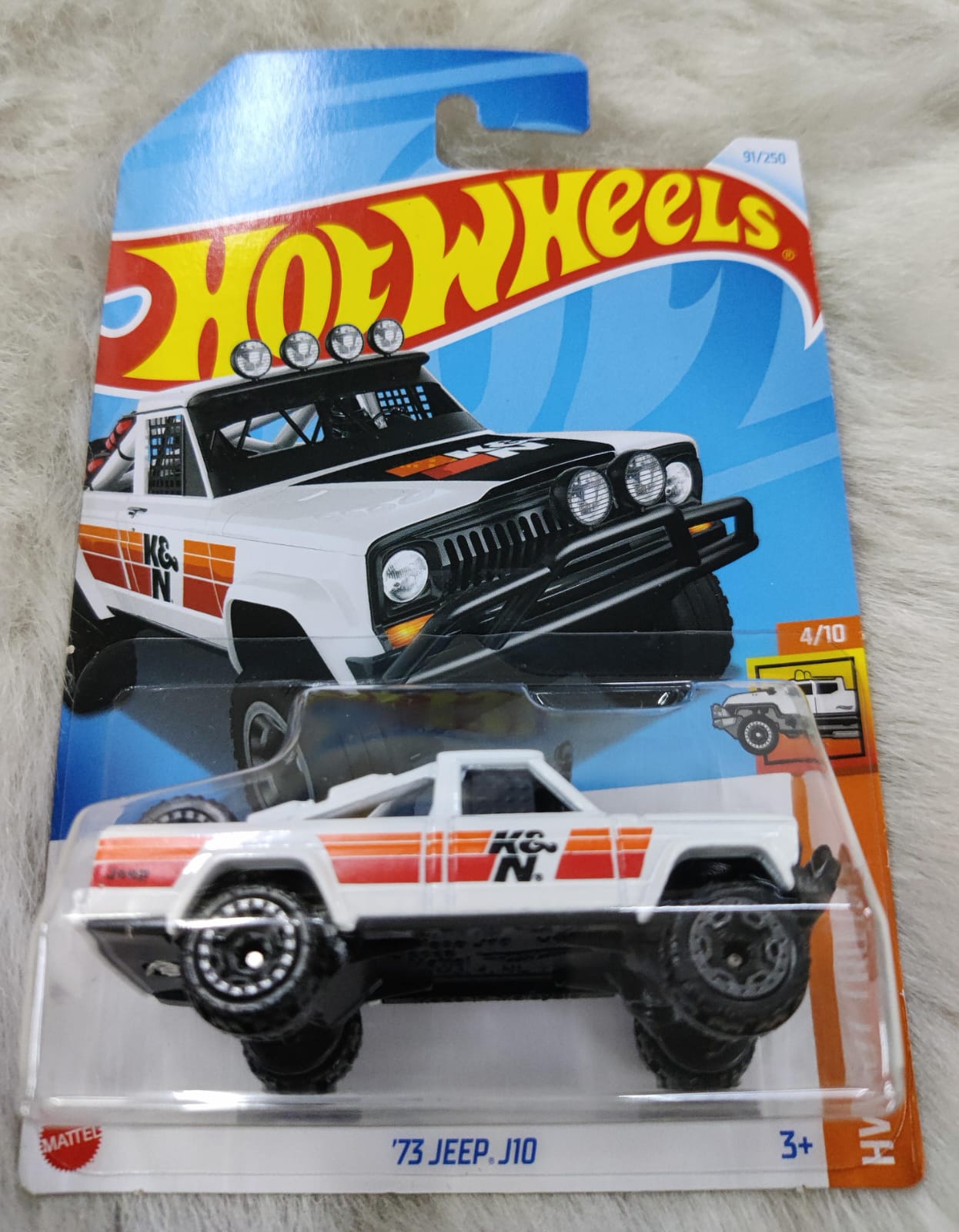 Hot Wheels '73 Jeep. J10 Vehicle Exclusive Collection - No Cod Allowed On this Product - Prepaid Orders Only