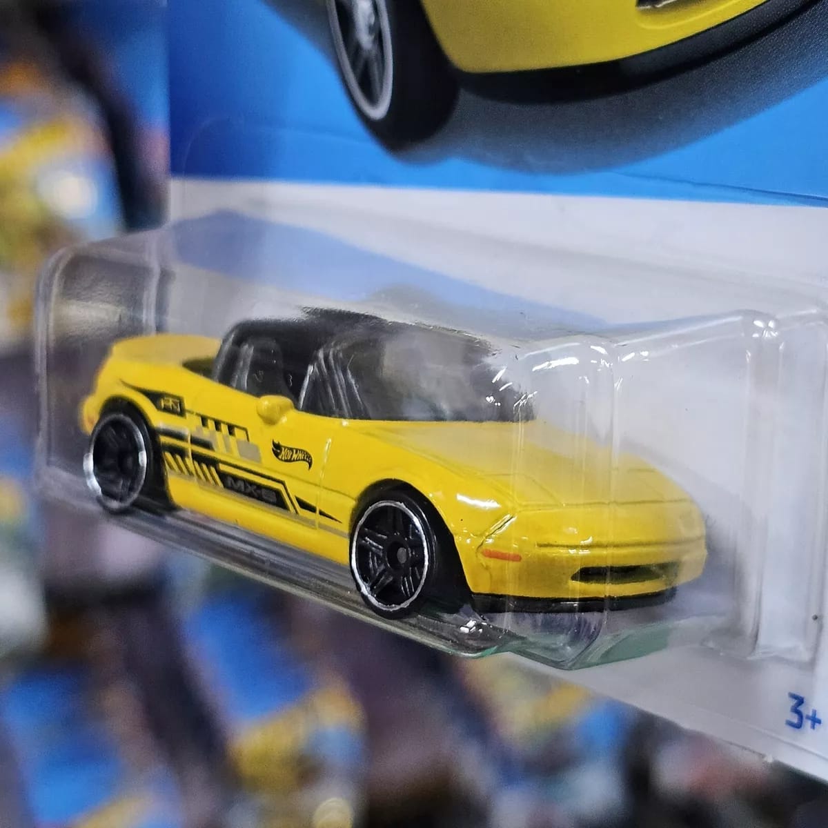 Hot Wheels '91 Mazda MX 5 Miata Vehicle Exclusive Collection - No Cod Allowed On this Product - Prepaid Orders Only