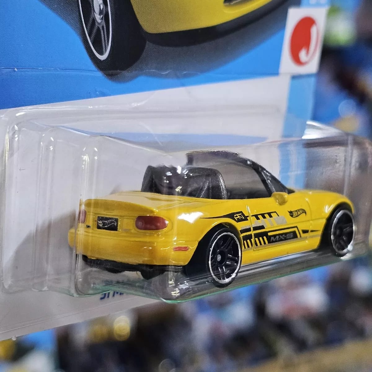 Hot Wheels '91 Mazda MX 5 Miata Vehicle Exclusive Collection - No Cod Allowed On this Product - Prepaid Orders Only