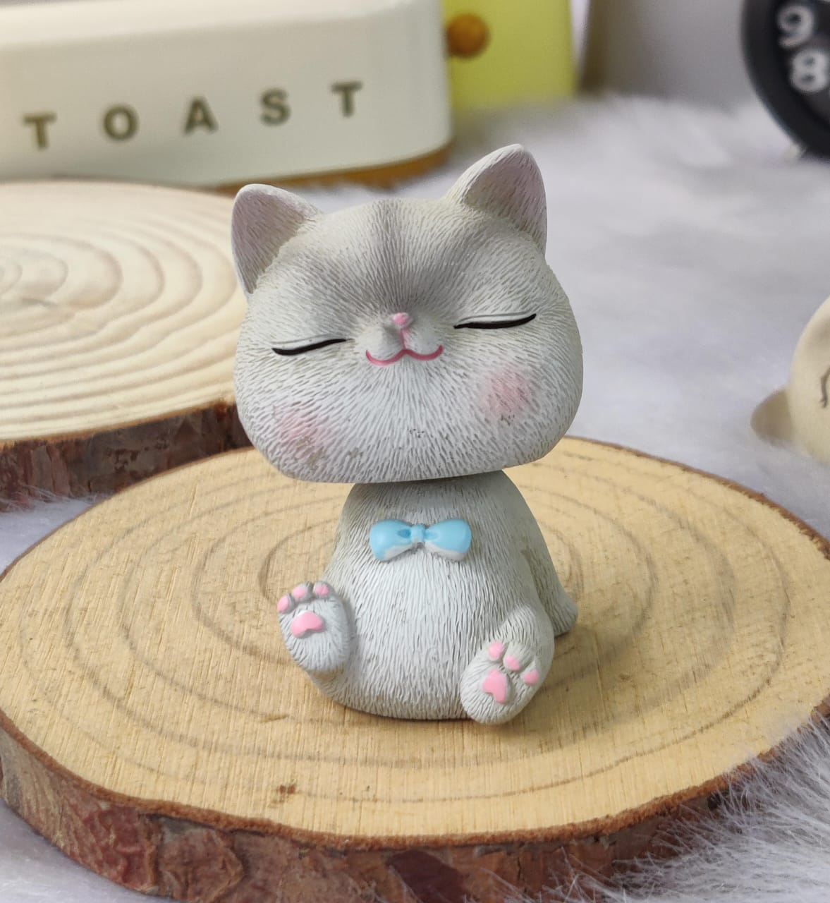 High quality Miniature Poly Resin Cat Bobblehead (Select from Drop Down)