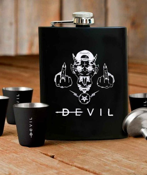 Personalised Hip Flask Set With Shot Glasses - No Cod Allowed On this Product - Prepaid Orders Only