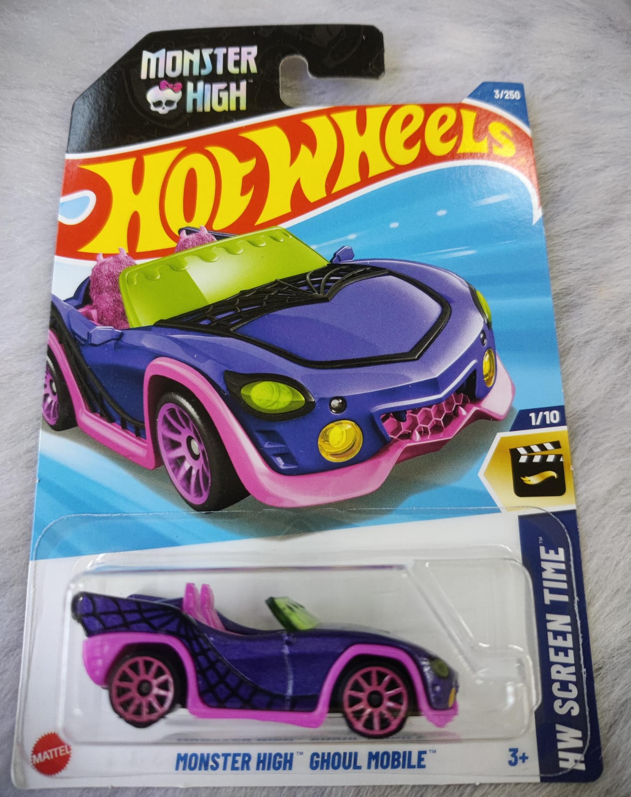 Hot Wheels Monster High Ghoul Mobile Vehicle Exclusive Collection - No Cod Allowed On this Product - Prepaid