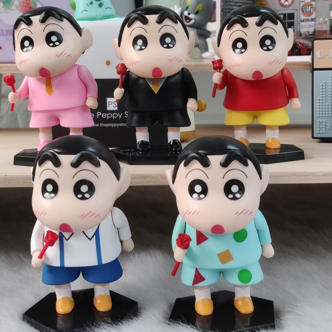 Shinchan Holding Rose Figures (Select From Drop Down Menu)