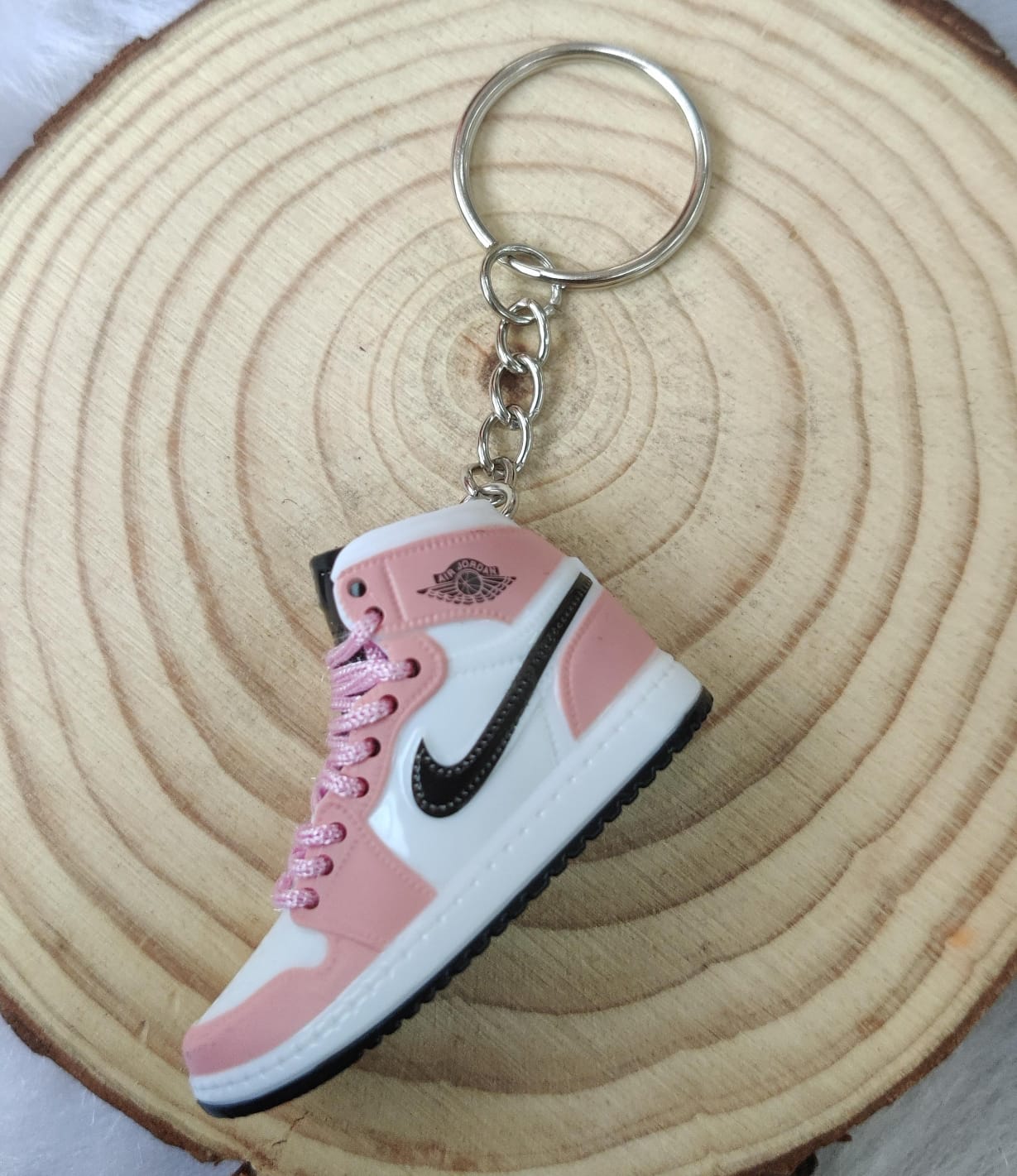 3D Sneaker Keychain - Cream