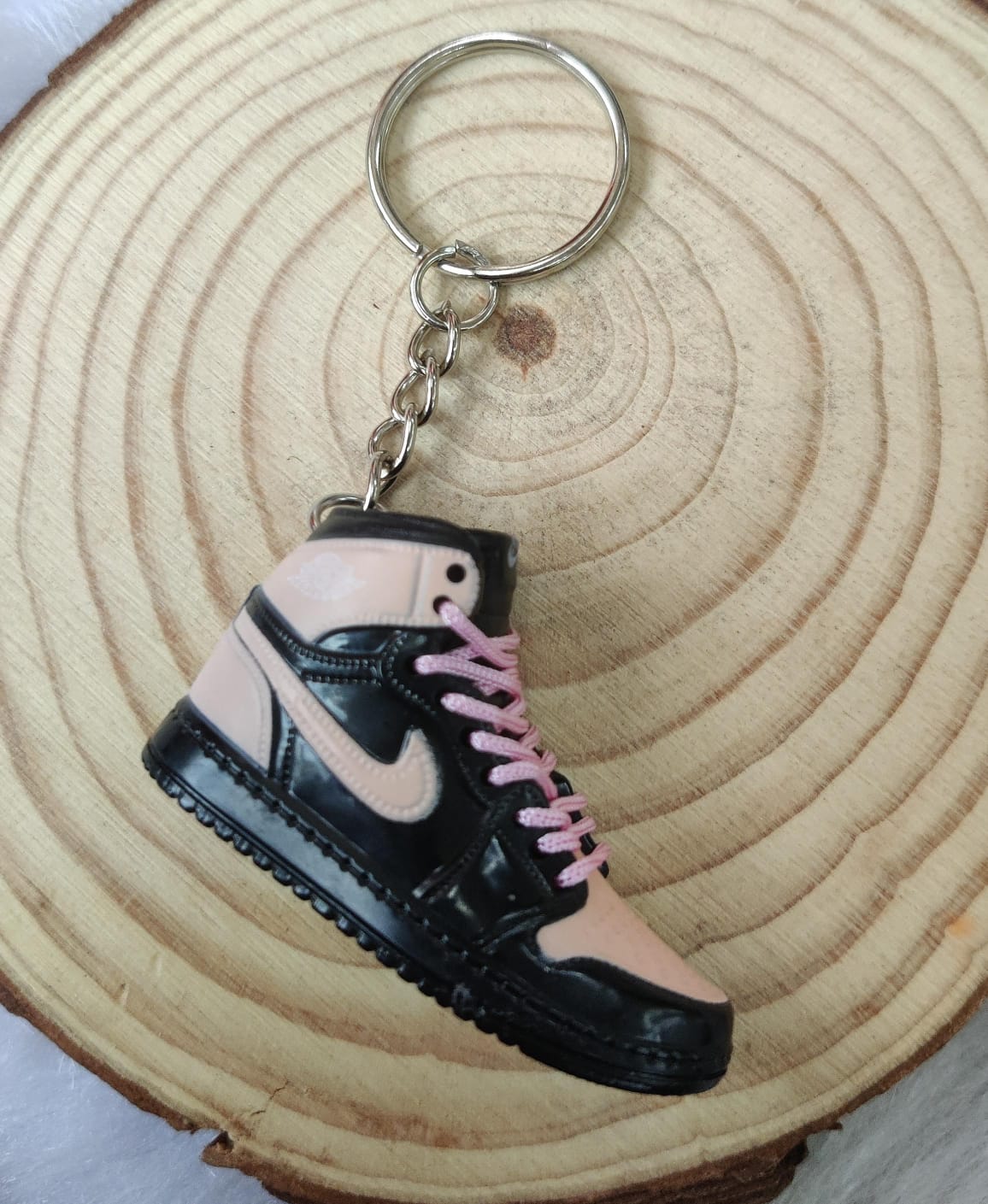 3D Sneaker Keychain - Cream Black