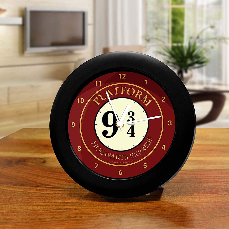 Harry Potter Hogwarts Express Platform 9 3/4  Table Clock