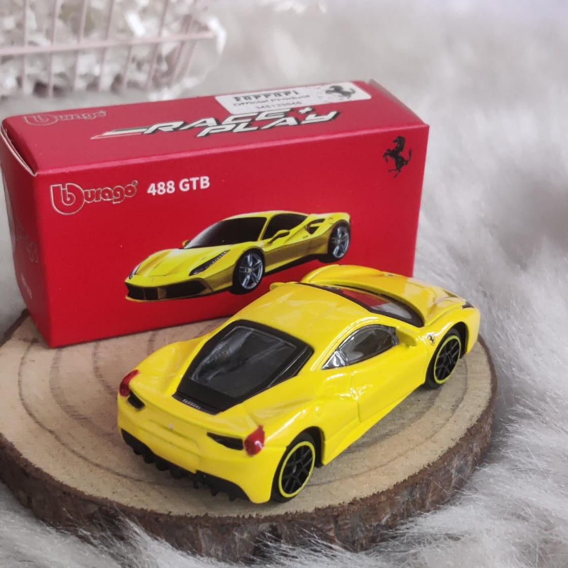 Official Bburago 488 GTB - 1 : 64 Diecast Scale Model