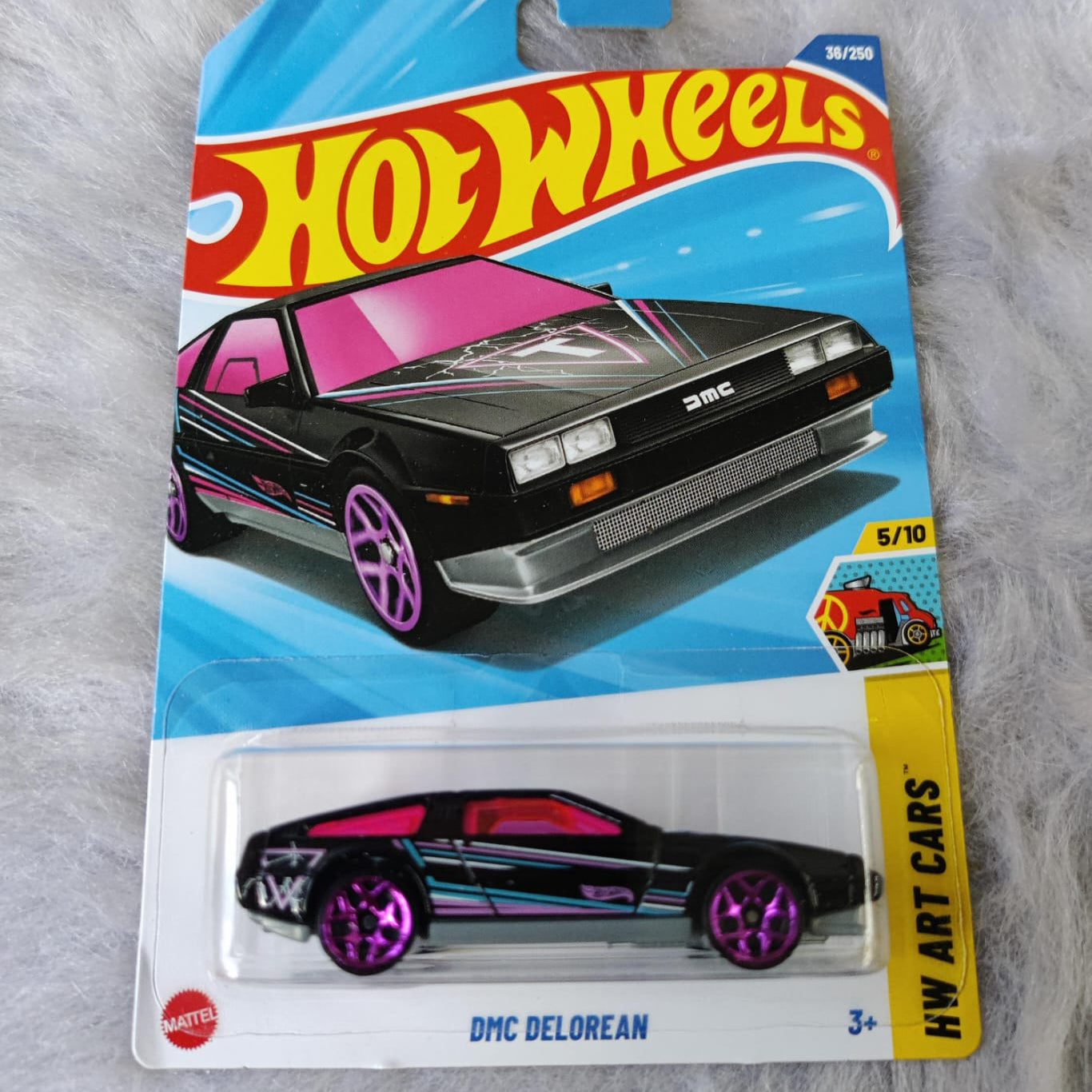 Hot Wheels Imported DMC Delorean Vehicle Exclusive Collection 2025 C and D Case