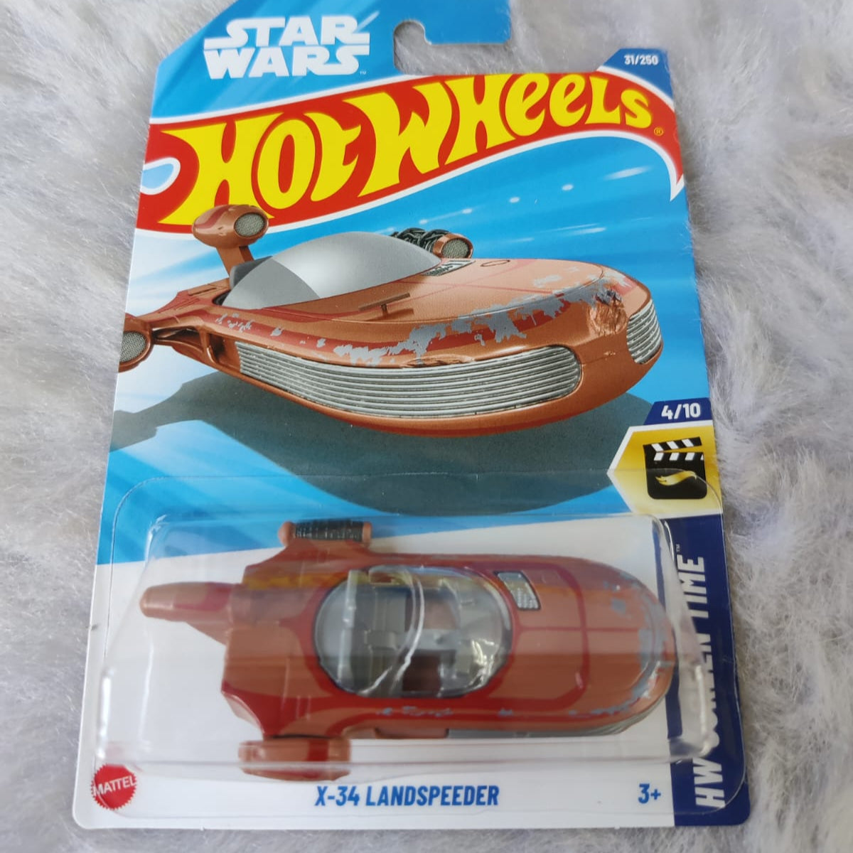 Hot Wheels Imported X-34 Landspeeder Vehicle Exclusive Collection 2025 C and D Case