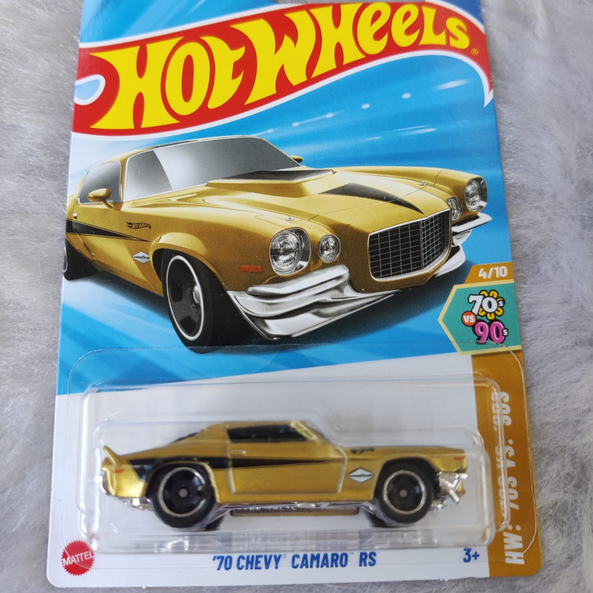 Hot Wheels Imported '70 Chevy Camaro RS Vehicle Exclusive Collection 2025 C and D Case