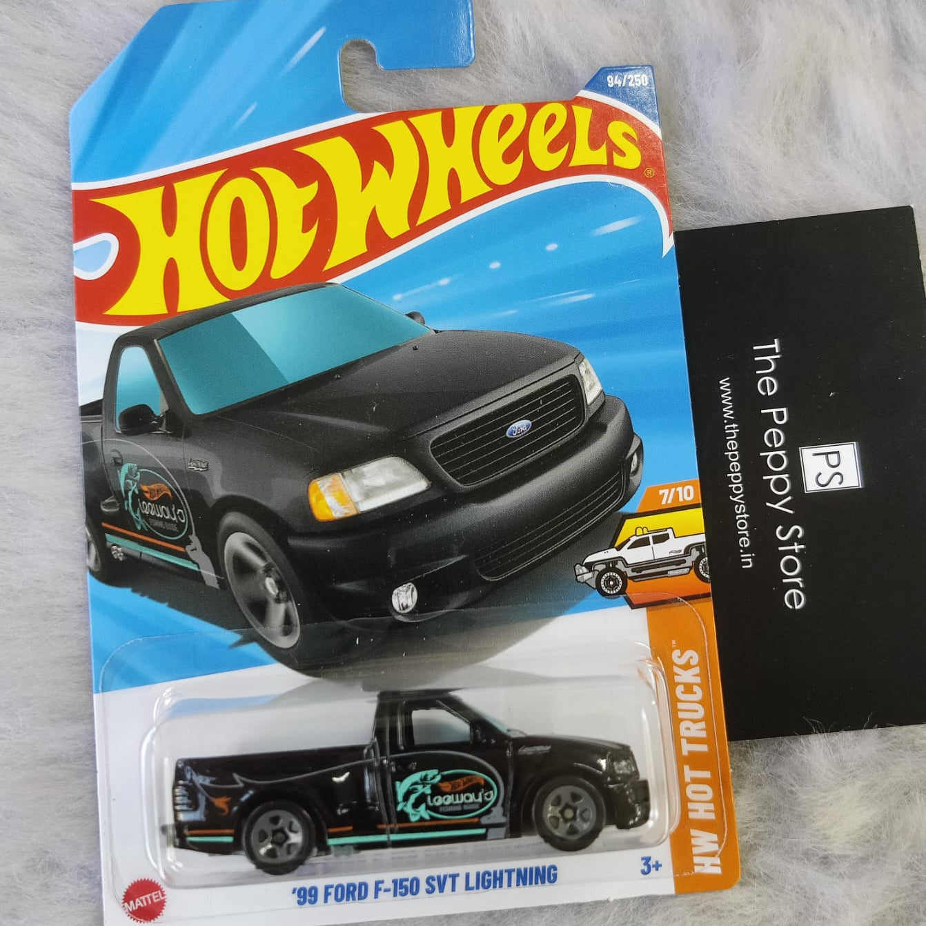 Hot Wheels Imported '99 Ford F-150 SVT Lightning Vehicle Exclusive Collection 2025 C and D Case