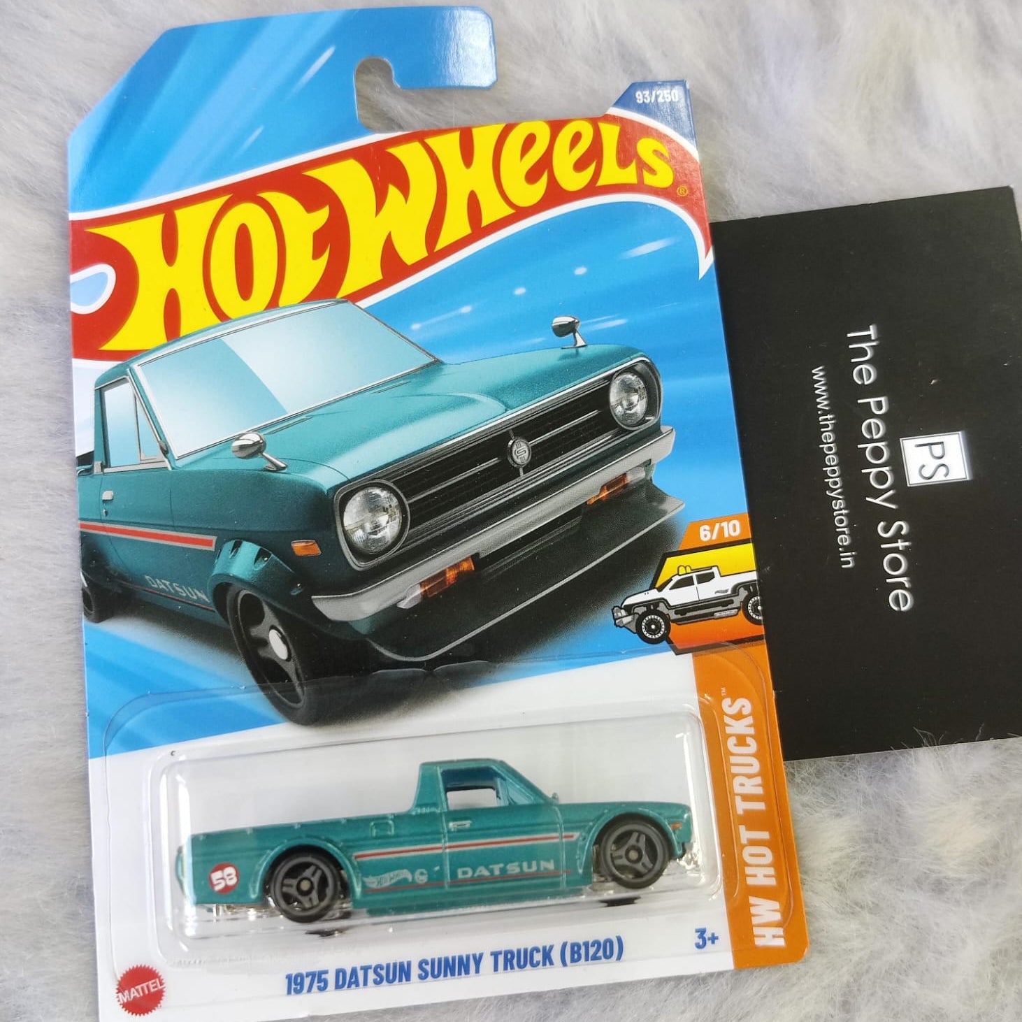 Hot Wheels Imported 1975 Datsun Sunny Track (B120) Vehicle Exclusive Collection 2025 C and D Case