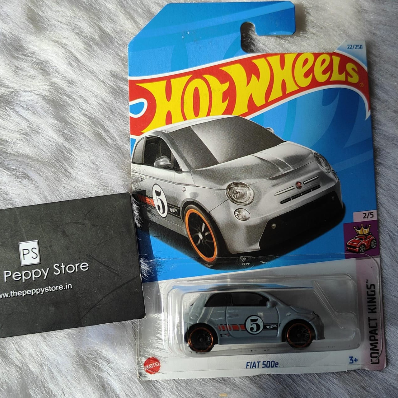 Hot Wheels Imported Fiat 500e Vehicle Exclusive Collection