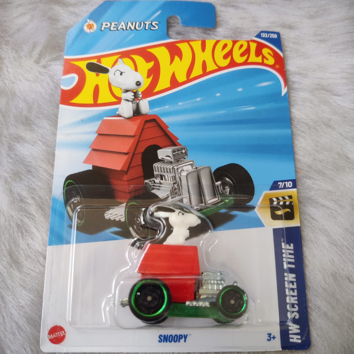 Hot Wheels Imported Snoopy Vehicle Exclusive Collection