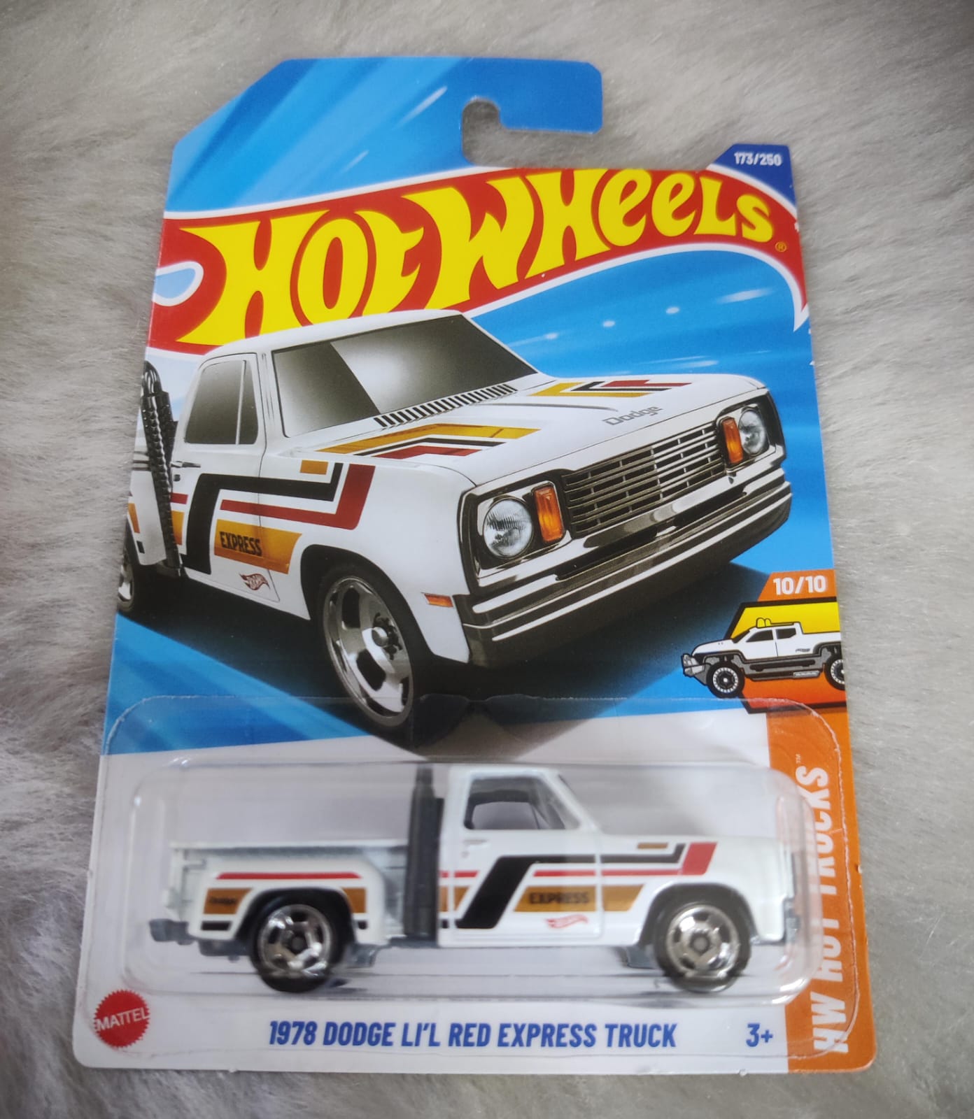 HOT WHEELS J and K Case 2025- 1978 Dodge LI'L Red Express Truck