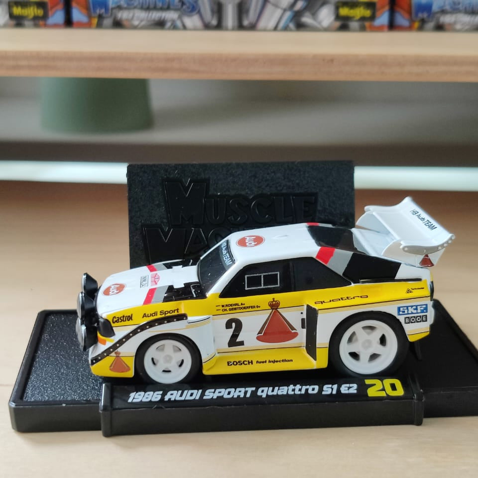Maisto Official Licensed - Muscle Machines 1 : 64 Collection Diecast Scale Model - 1986 Audi Sport Quattro S1 E32 20