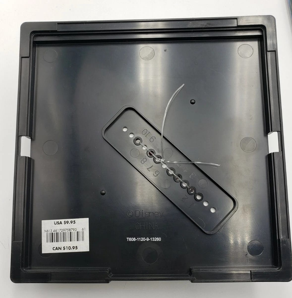 Disney Planes - Bulldog - Scale 1 : 43 Die Cast Plane Wih Acrylic Case