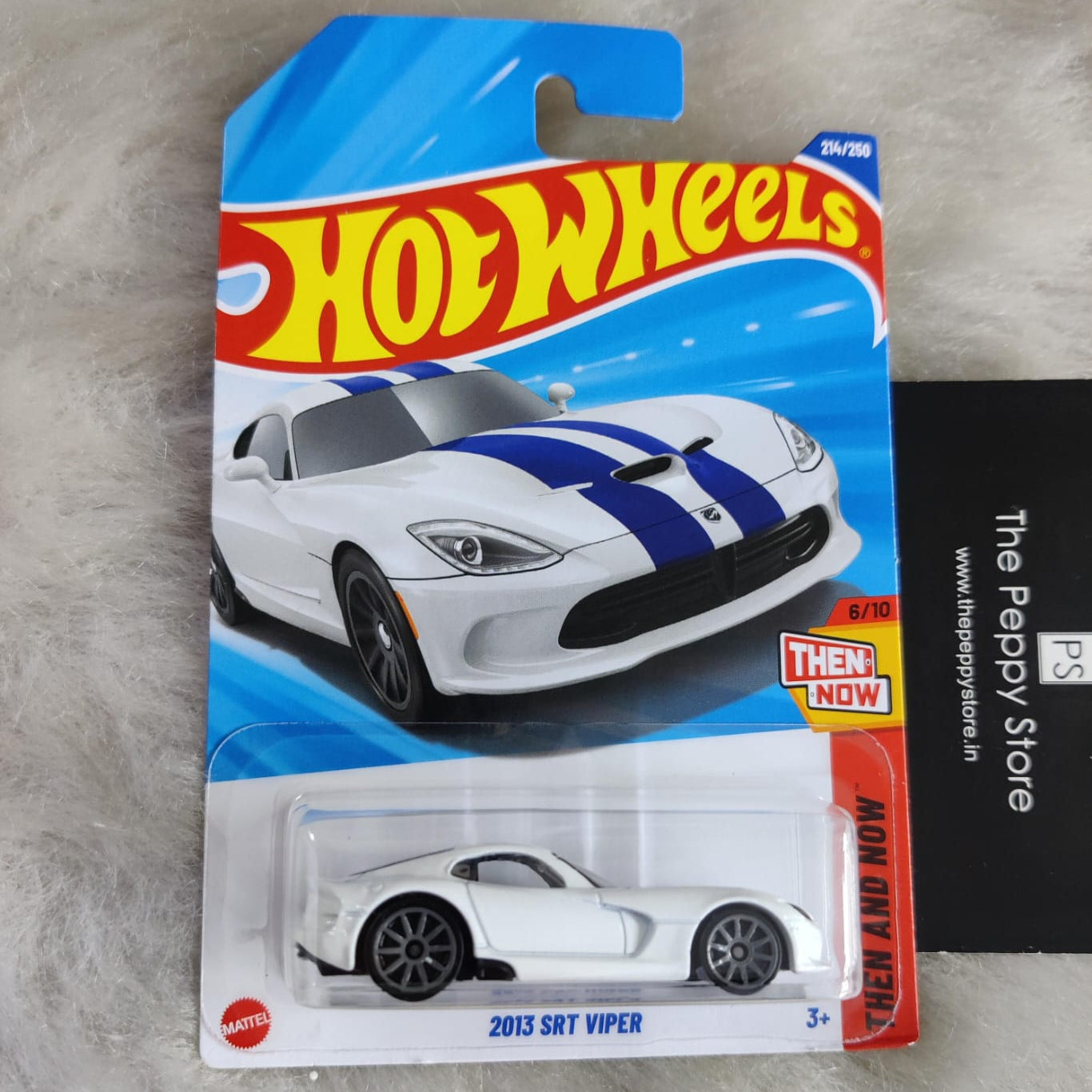Hot Wheels 2025 L and M Case Vehicle Exclusive Collection - 2013 SRT Viper