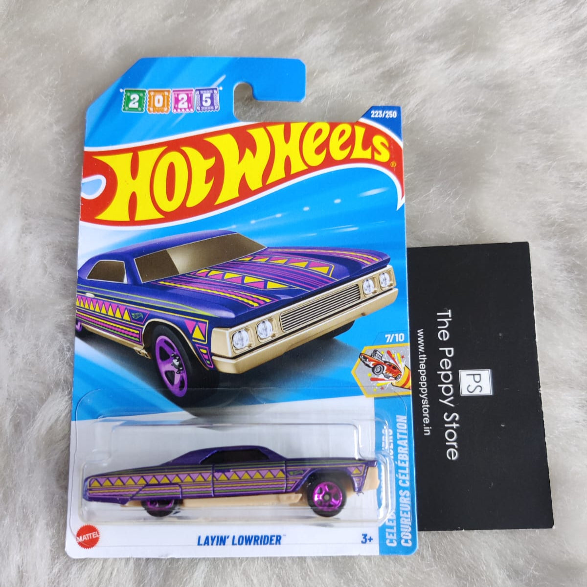 Hot Wheels 2025 L and M Case Vehicle Exclusive Collection - Layin' Lowrider