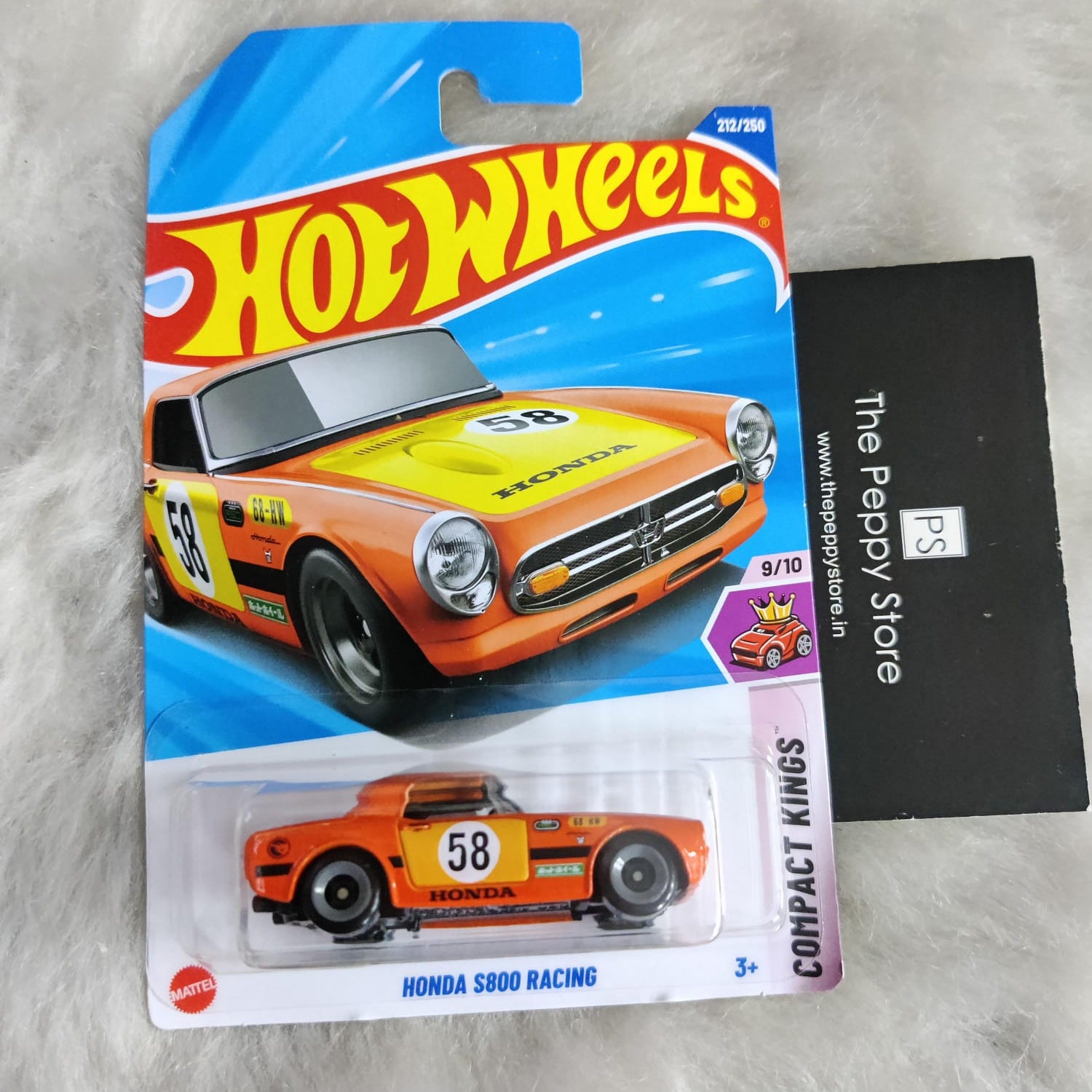 Hot Wheels 2025 L and M Case Vehicle Exclusive Collection - Treasure Hunt Honda S800 Racing