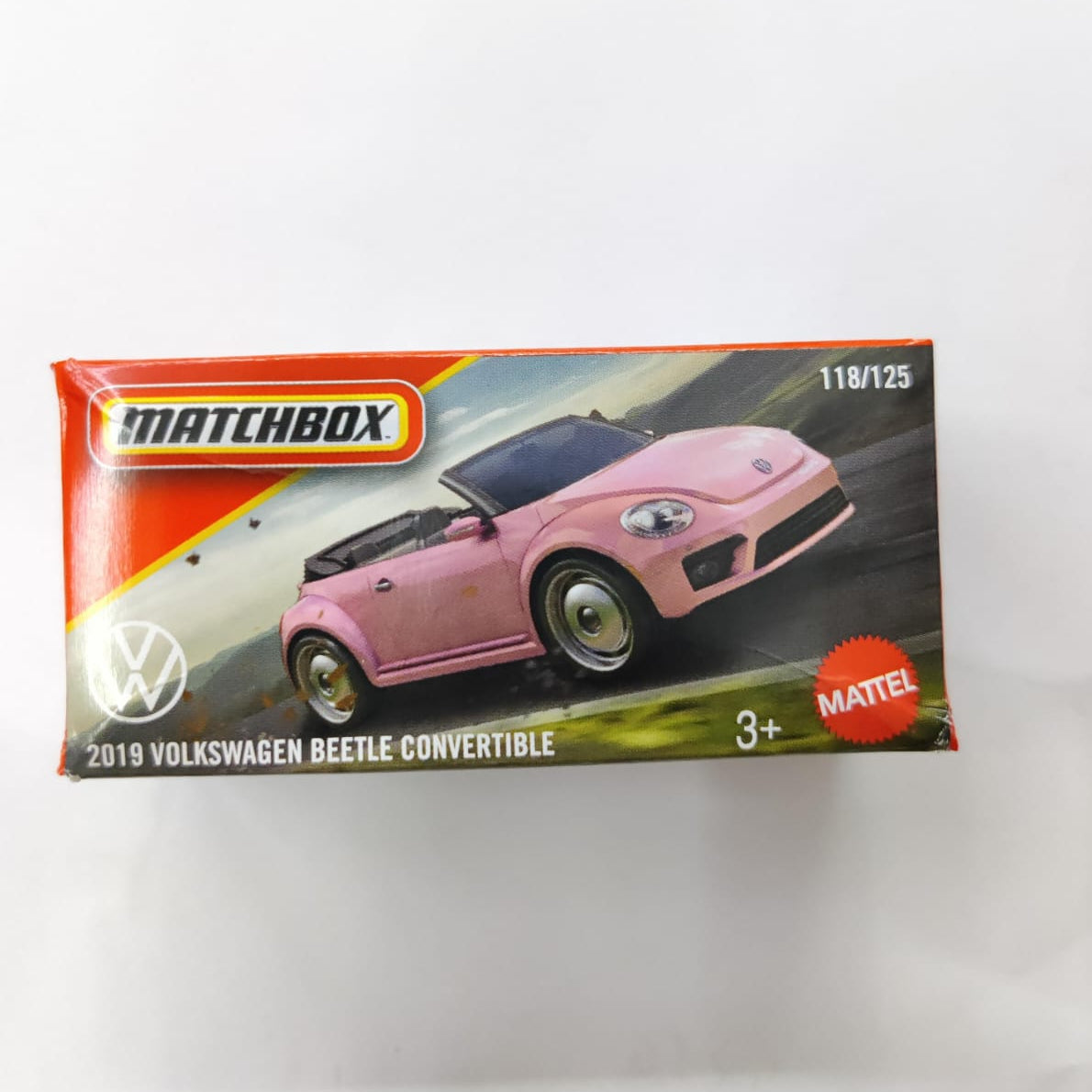 Matchbox Scale 1 : 64 Vehicles Exclusive Collection - 2019 Volkswagen Beetle Convertible