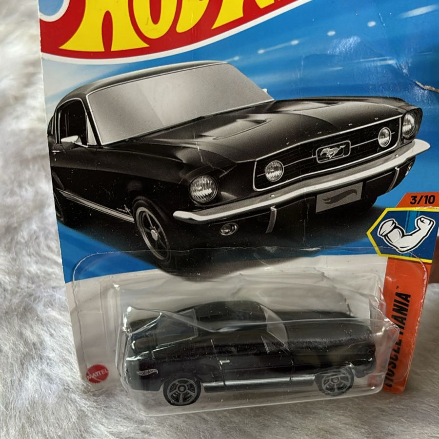 Hotwheels Imported J and K Case 2025 '67 Mustang - Card Damaged - Car In Mint Condition