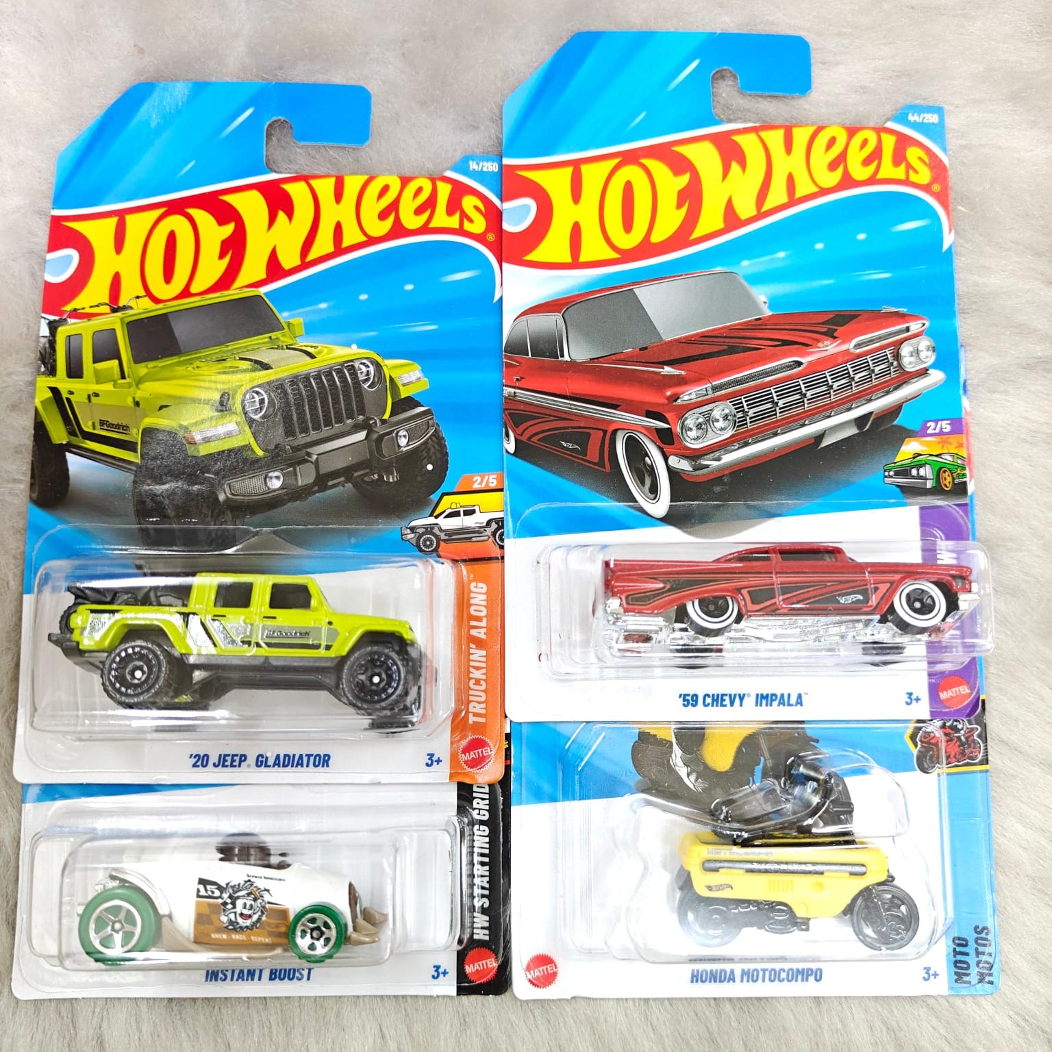 Hot Wheels Combo - Set Of 4