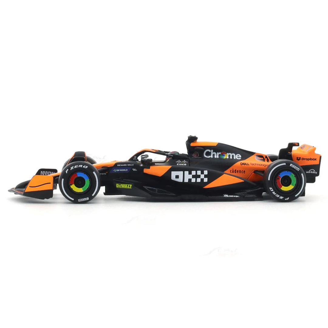 Bburago - 1/43 Diecast Scale Model - 2024 McLaren F1 Team MCL38 - 81 Oscar Piastri