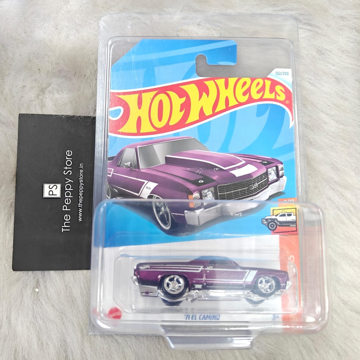 Hot Wheels.2024 Mix F case Super Treasure Hunt '71 El Camino with Protector - No COD Available on this Product