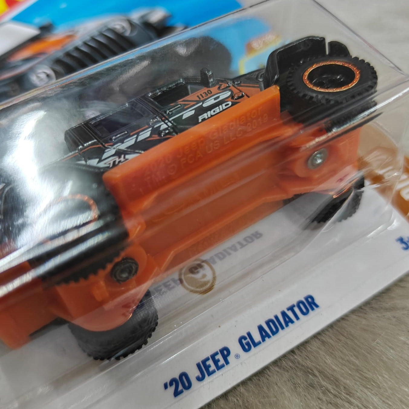 Hot Wheels Imported.2025 F case Super Treasure Hunt '20 Jeep Gladiator with Protector - No COD Available on this Product