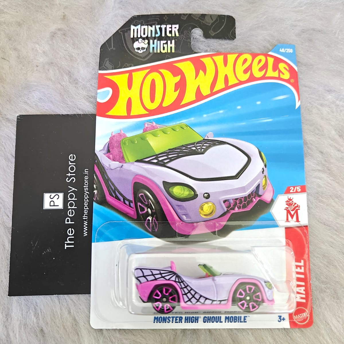 Hot Wheels 2026 Imported B case Vehicle Collection -  Monster High Ghoul Mobile