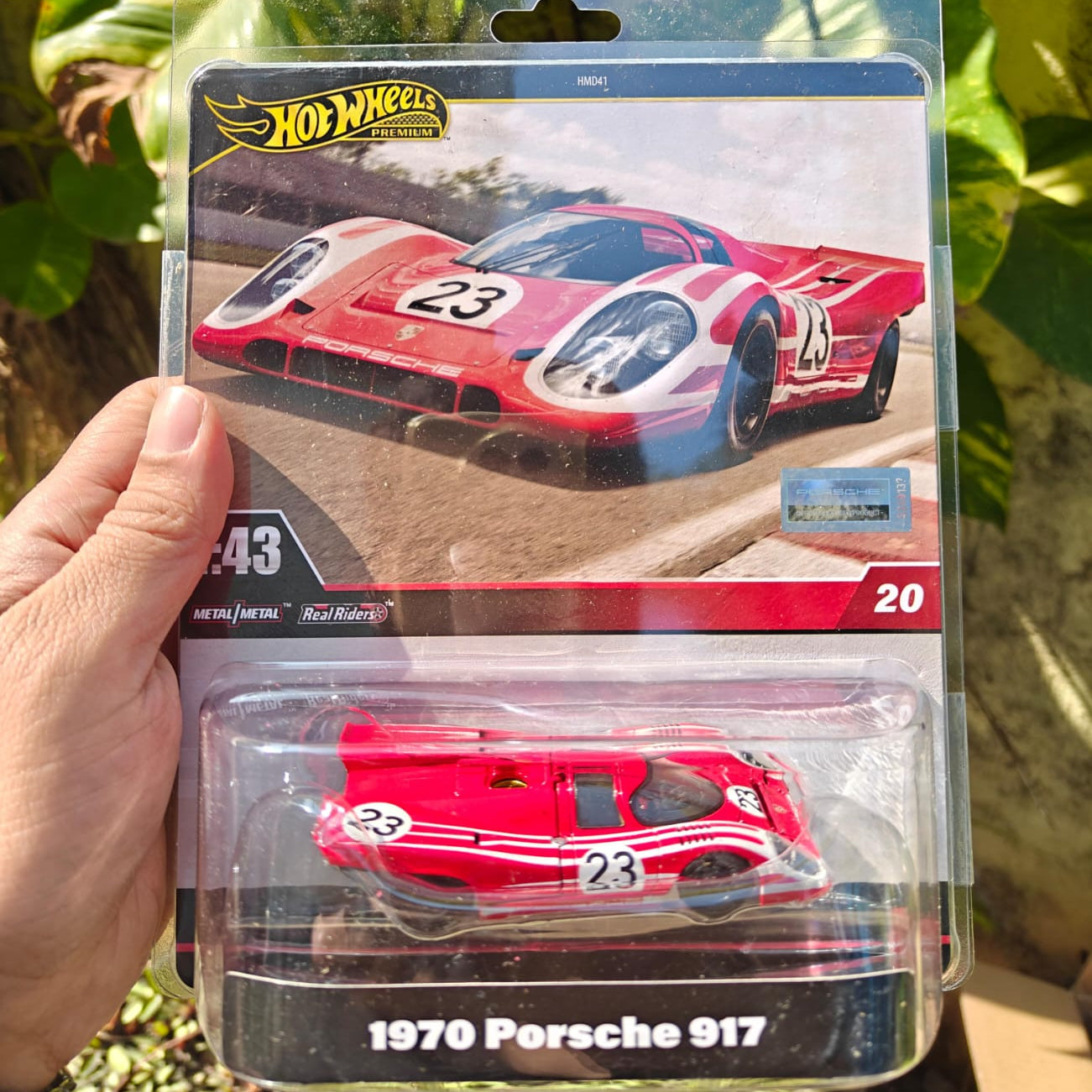 Hot Wheels Scale 1:43 Premium Vehicle Exclusive Collection - 1970 Porsche 917