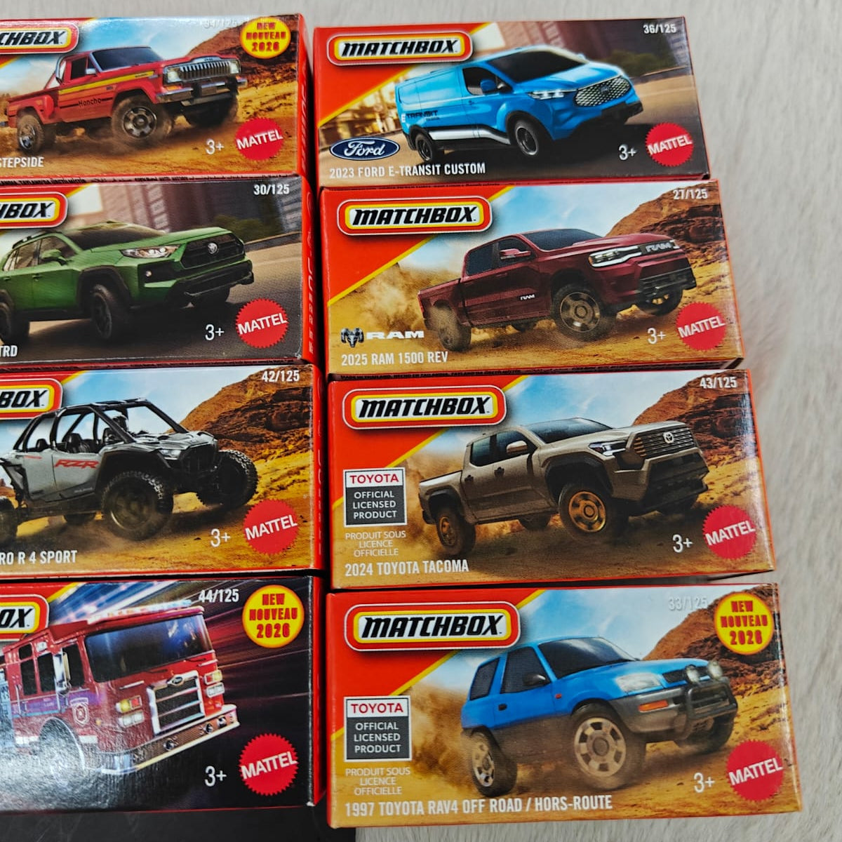 Matchbox Scale 1 : 64 Vehicles Exclusive Collection - Set of 12