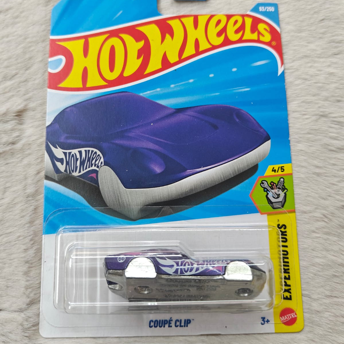 Hot Wheels 2026 Imported D Case Vehicle Collection - Coupe Clip