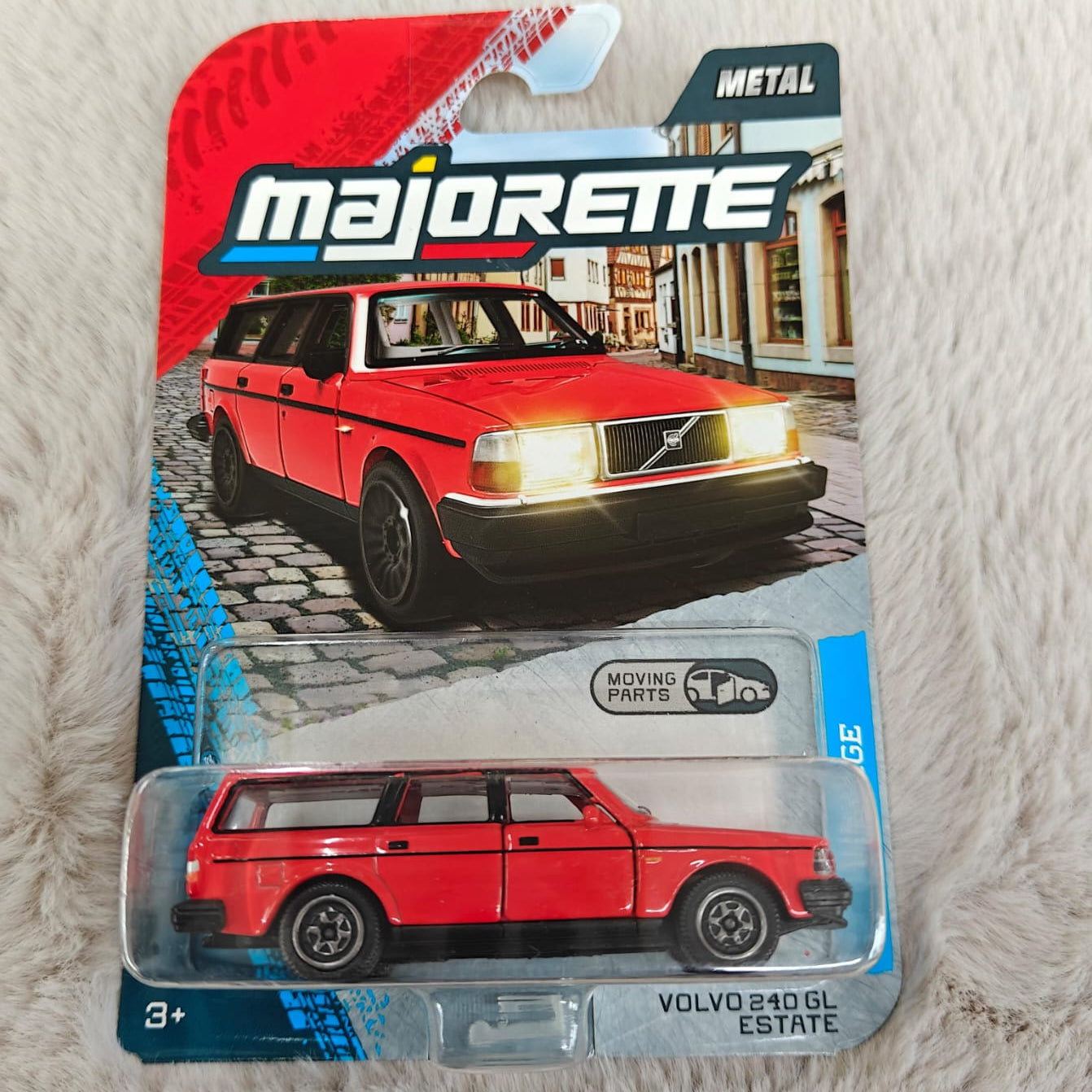 Majorette Vintage Premium Car with Freewheel and Opening Parts Car Model - Volvo 240 GL Estate