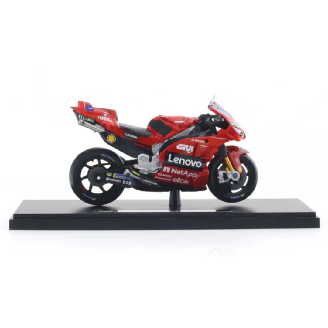 Maisto - 1 : 18 Diecast Scale Model - Official Licensed Product - Desmosedici GP 2024 - Ducati Lenovo Team #1 Francesco  Bagnaia 2024 World Team Champion
