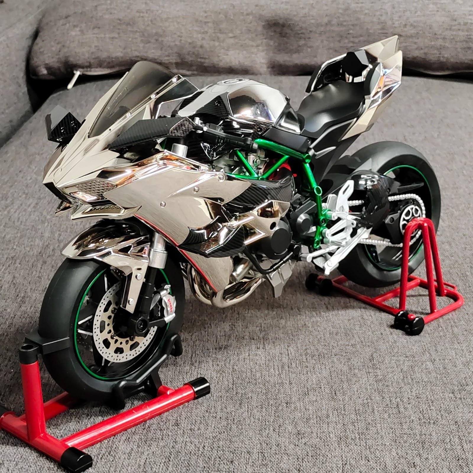 XLG Kawasaki Ninja H2R Alloy Model 1:6 Scale