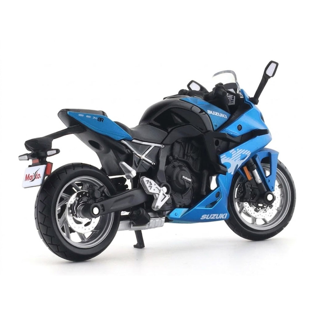 Maisto - 1 : 18 Diecast Scale Model - Suzuki GSX-8R - Official Licensed Product