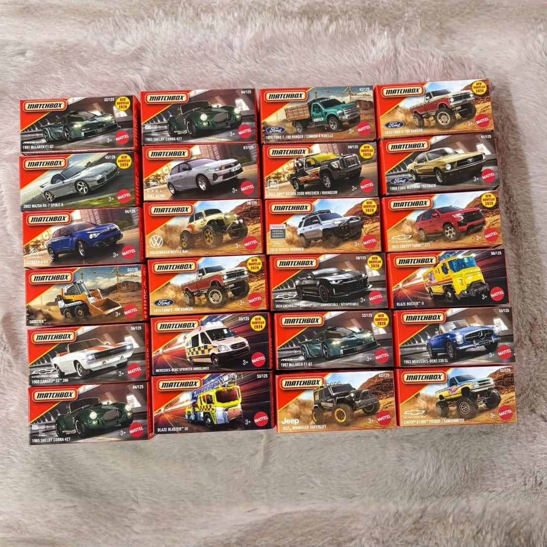 Matchbox Scale 1 : 64 Vehicles Exclusive Collection - Set of 24