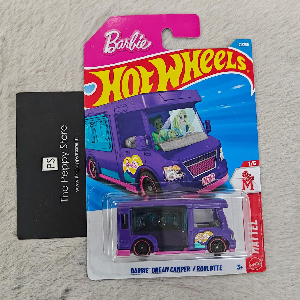 Hot Wheels 2026 Imported F Case Vehicle Collection - Barbie Dream Camper