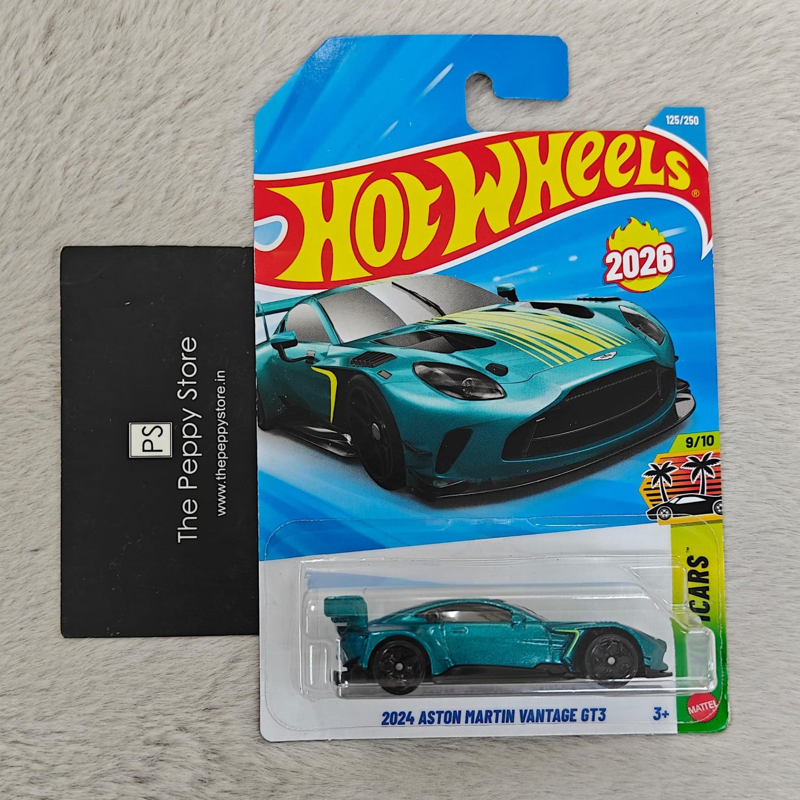 Hot Wheels 2026 Imported F Case Vehicle Collection - 2024 Aston Martin Vantage GT3