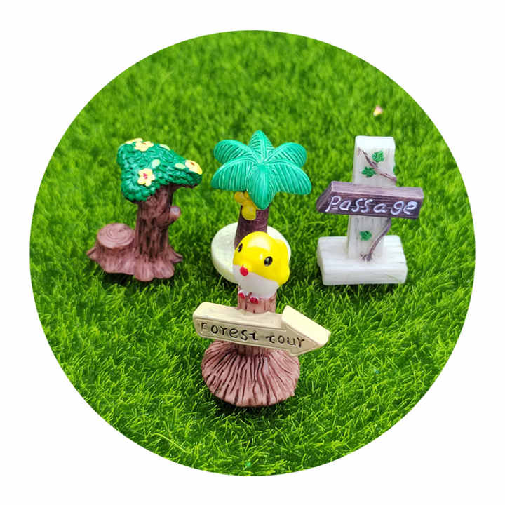 Garden Decor Figures (Set of 4)