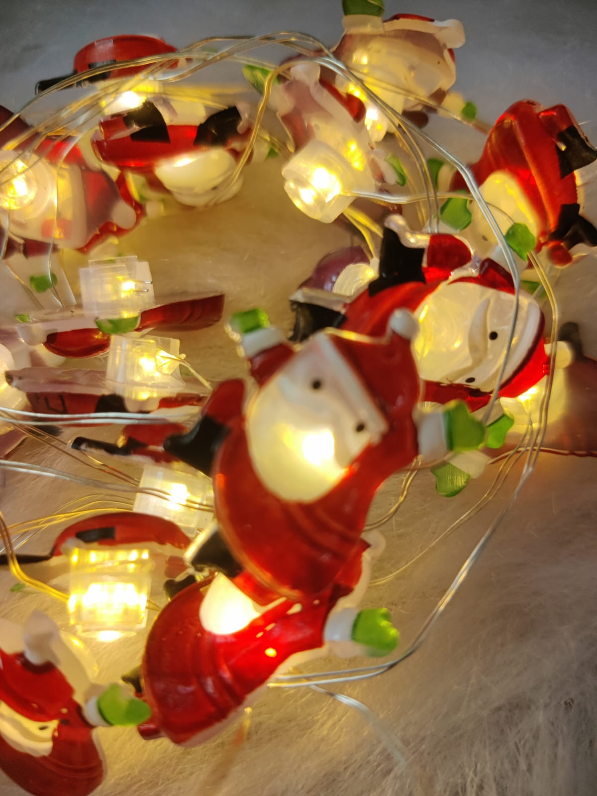 Decorative Santa Claus String Light - 1.5 mts (Approx) - Battery Operated - 20 Pcs Santa