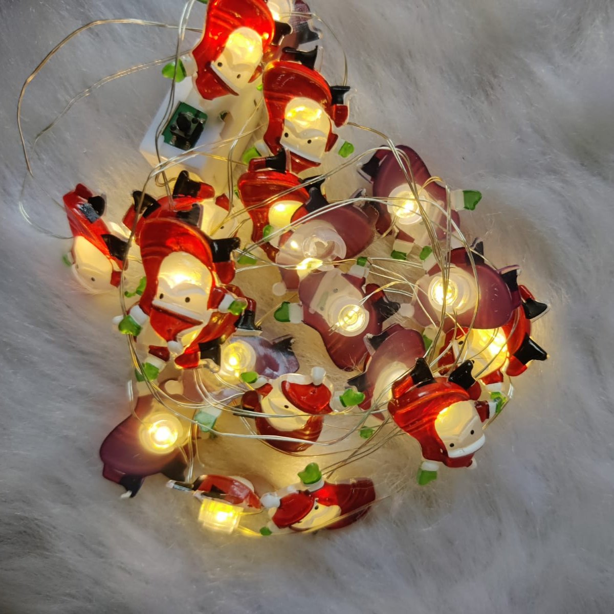 Decorative Santa Claus String Light - 1.5 mts (Approx) - Battery Operated - 20 Pcs Santa