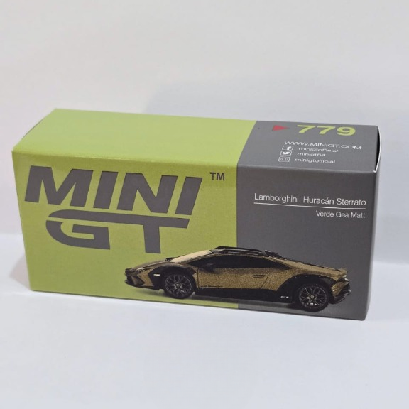 Mini GT Code 779 Lamborghini Huracán Sterrato Verde Gea Matt