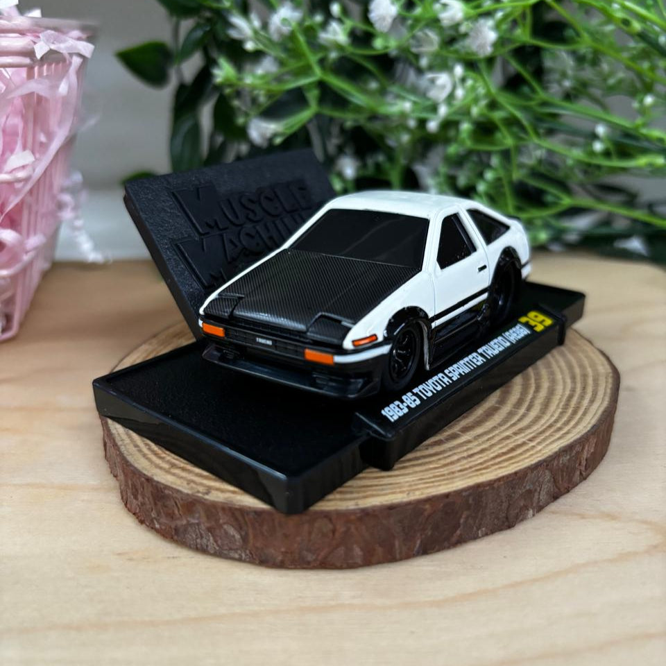 Maisto Official Licensed - Muscle Machines 1 : 64 Collection Diecast Scale Model - 1983-85 Toyota Sprinter Trueno AE86 39