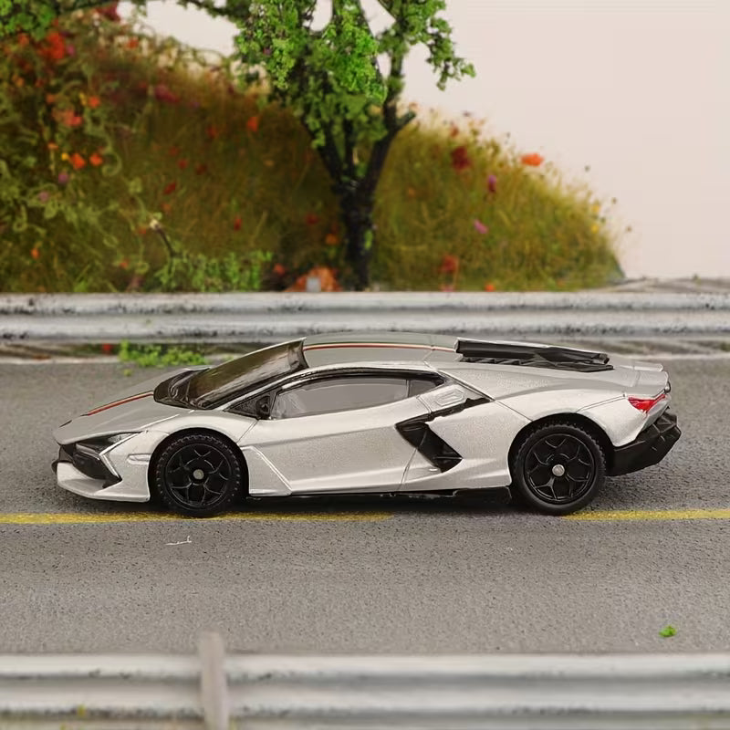 Scale 1 : 64 CCA Lamborghini Revuelto Diecast Metal Model Car